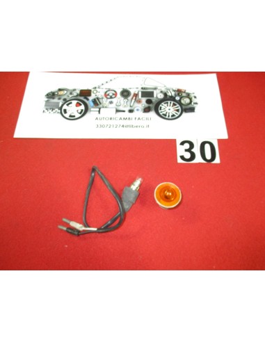 99407 fanalino lucciola freccia laterale lancia base bianca in gomma gemo -  Az Ricambi  Sei alla ricerca di ricambi per la t...