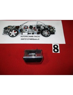 2355001 fanale fanalino luce targa hella auto d'epoca -  Az Ricambi  Sei alla ricerca di ricambi per la tua auto d’epoca? 2