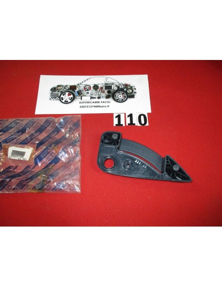 735291868 maniglia porta posteriore sx fiat doblo' 00-04 -  Az Ricambi  Sei alla ricerca di ricambi per la tua auto d’epoca?