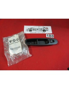 735500049 interruttore alzavetro dx fiat grande punto -  Az Ricambi  Sei alla ricerca di ricambi per la tua auto d’epoca?