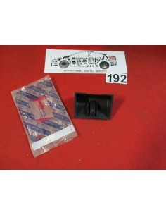 181745880 posacenere fiat 500 92-98 -  Az Ricambi  Sei alla ricerca di ricambi per la tua auto d’epoca?