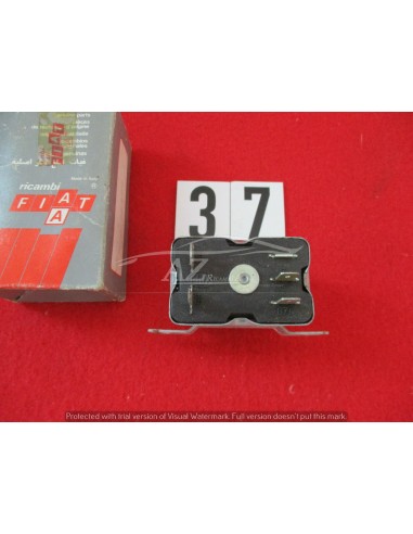 4428310 rele' 0514 12v teledeviatore fiat 127 131 fiorino -  Az Ricambi  Sei alla ricerca di ricambi per la tua auto d’epoca?