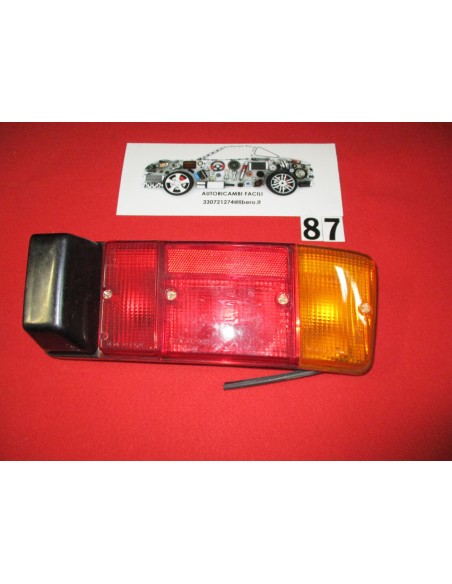 Fanale posteriore dx fiat 127 c cl olsa con retronebbia -  Az Ricambi  Sei alla ricerca di ricambi per la tua auto d’epoca?