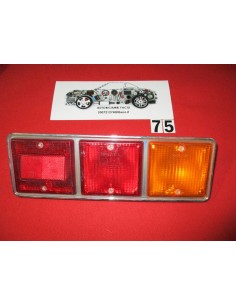 Fanale posteriore dx fiat 132 aric/veralux -  Az Ricambi  Sei alla ricerca di ricambi per la tua auto d’epoca?