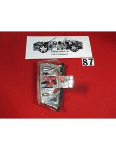 82405418 fanalino anteriore sx fiat croma carello -  Az Ricambi  Sei alla ricerca di ricambi per la tua auto d’epoca? 2