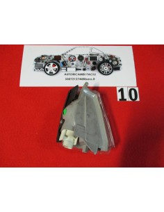 35650748 fanale anteriore sx lancia y10 bianco carello -  Az Ricambi  Sei alla ricerca di ricambi per la tua auto d’epoca? 2