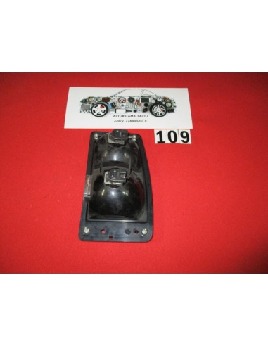 Fanale posteriore sx fiat 128 sport coupe' sl base nera altissimo -  Az Ricambi  Sei alla ricerca di ricambi per la tua auto ...