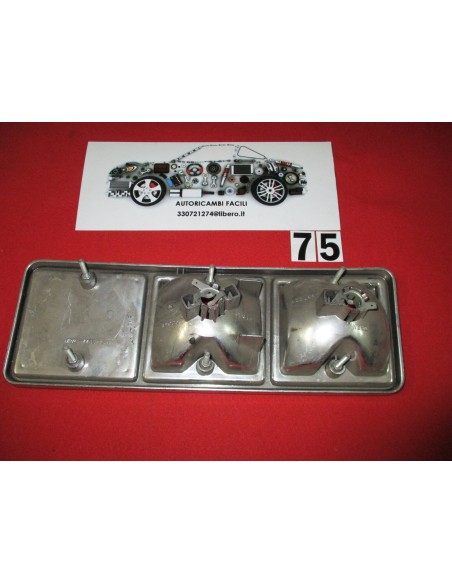 Fanale posteriore dx fiat 132 aric/veralux -  Az Ricambi  Sei alla ricerca di ricambi per la tua auto d’epoca?