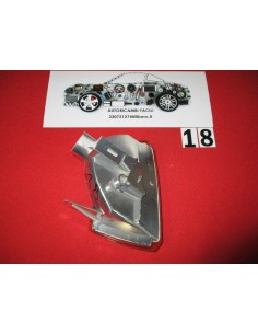 20137122 fanalino anteriore sx peugeot 205 arancio leart -  Az Ricambi  Sei alla ricerca di ricambi per la tua auto d’epoca? 2