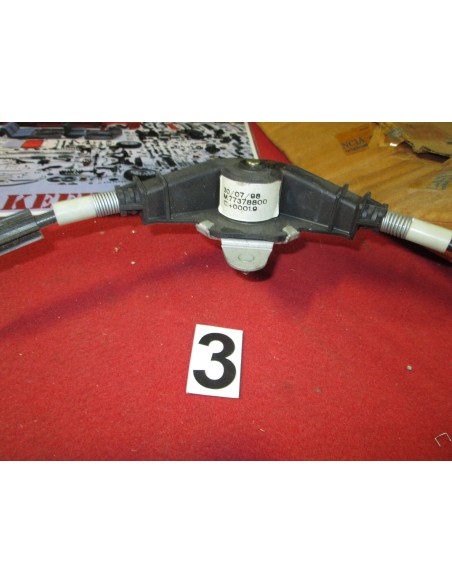 7787880 alzavetro manuale fiat -  Az Ricambi  Sei alla ricerca di ricambi per la tua auto d’epoca?