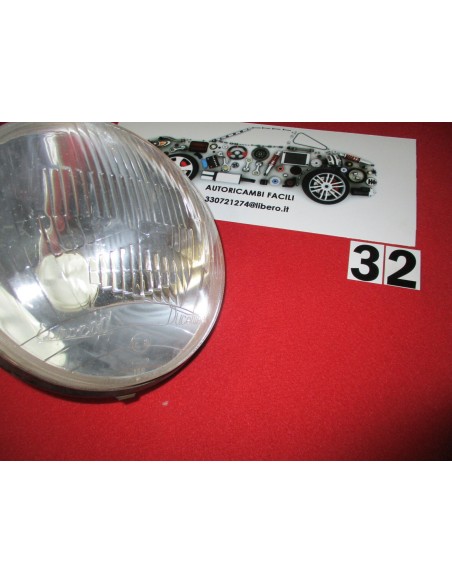 Proiettore faro dx sx peugeot 404 68- ducellier eurocod asm -  Az Ricambi  Sei alla ricerca di ricambi per la tua auto d’epoca?