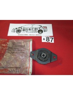 7589253 supporto motore lato distribuzione fiat uno -  Az Ricambi  Sei alla ricerca di ricambi per la tua auto d’epoca? 2