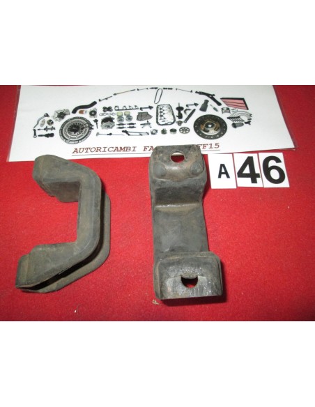 Coppia supporti balestra fiat dist. Fori 90mm h4mm -  Az Ricambi  Sei alla ricerca di ricambi per la tua auto d’epoca?