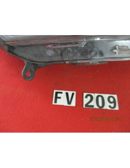 260106961r faro fanale proiettore dx renault 2017 usato -  Az Ricambi  Sei alla ricerca di ricambi per la tua auto d’epoca?