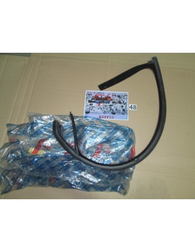 46840616 guarnizione profilo porta anteriore dx fiat stilo 01-07 gasket -  Az Ricambi  Sei alla ricerca di ricambi per la tua...
