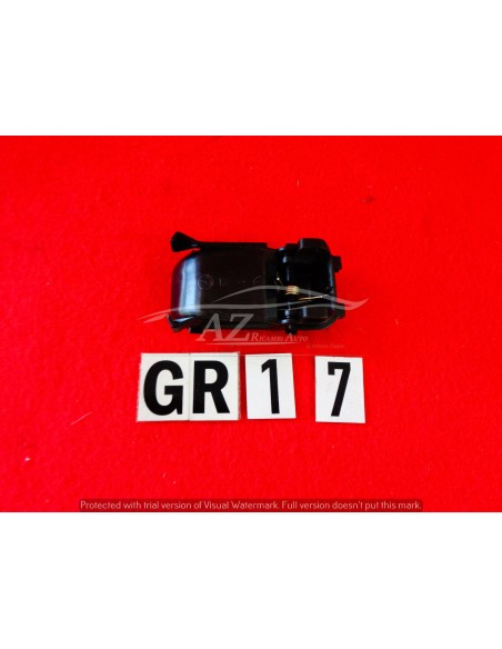 4475765 maniglia apriporta fiat ritmo -  Az Ricambi  Sei alla ricerca di ricambi per la tua auto d’epoca?