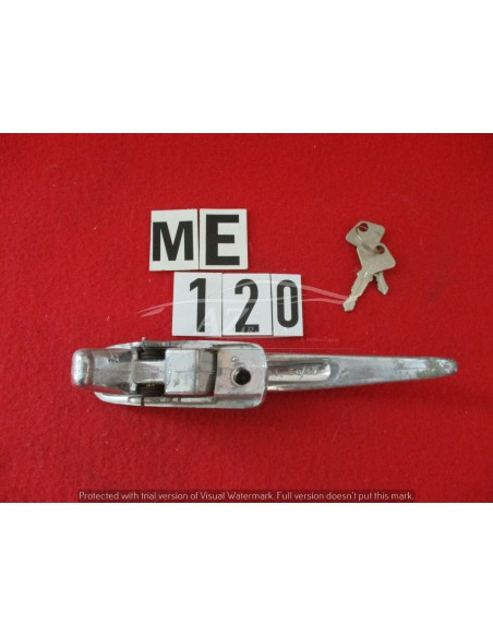 maniglia porta 80/17 per fiat 600 con segni del tempo -  Az Ricambi  Sei alla ricerca di ricambi per la tua auto d’epoca?