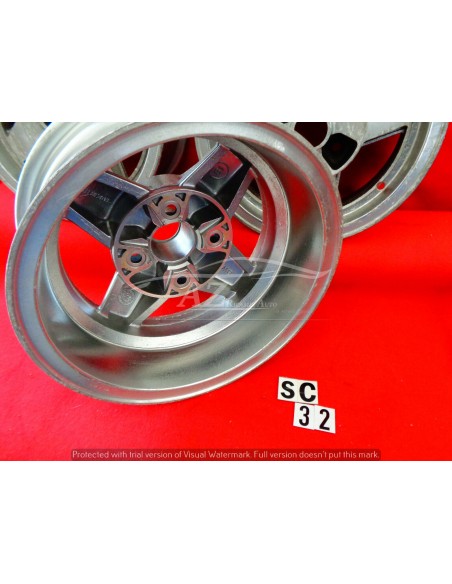 cerchio ruota in lega bwa 13" x 5 1/2 ford capri cortina escort set 3-pezzi -  Az Ricambi  Sei alla ricerca di ricambi per la...