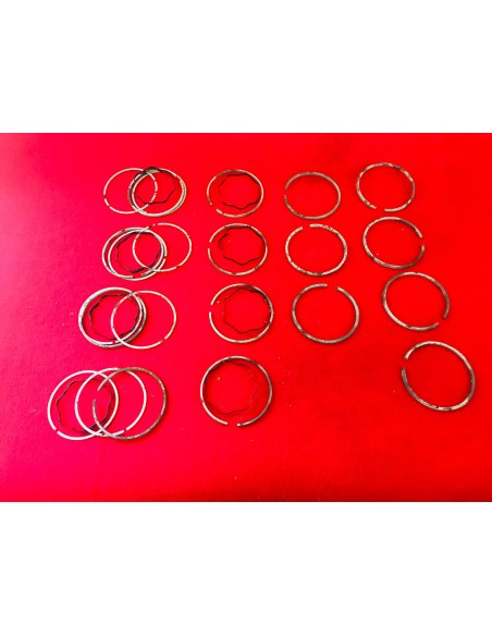 Fasce elastiche Fiat 615N diametro 82 + 0,4 incomplete 1982es -  Az Ricambi  Sei alla ricerca di ricambi per la tua auto d’ep...