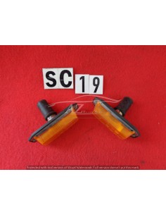 Freccia fanalino laterale Lancia Fulvia coppia 57883547 -  Az Ricambi  Sei alla ricerca di ricambi per la tua auto d’epoca?