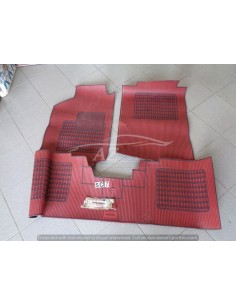 Tappeti in gomma Alfa Romeo alfa 75 colore rosso 610210 -  Az Ricambi  Sei alla ricerca di ricambi per la tua auto d’epoca?