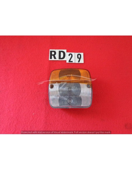 Fanale anteriore trattore applicazioni vari aric 77162133 -  Az Ricambi  Sei alla ricerca di ricambi per la tua auto d’epoca?