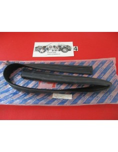 Guarnizione vetro scendente anteriore dx Fiat Uno 5-porte -  Az Ricambi  Sei alla ricerca di ricambi per la tua auto d’epoca?