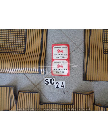 Tappetini Tappeti in gomma beige Fiat 132 -  Az Ricambi  Sei alla ricerca di ricambi per la tua auto d’epoca?