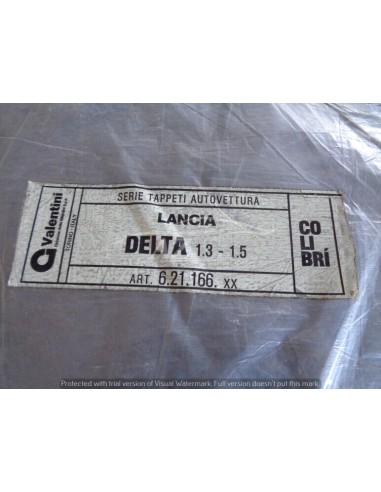 Tappetini Tappeti in moquette rossa Lancia Delta 1.3 1.5 621166 -  Az Ricambi  Sei alla ricerca di ricambi per la tua auto d’...