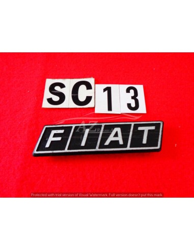 Logo targhetta Fregio Fiat in plastica da montare sulla griglia mascherina 