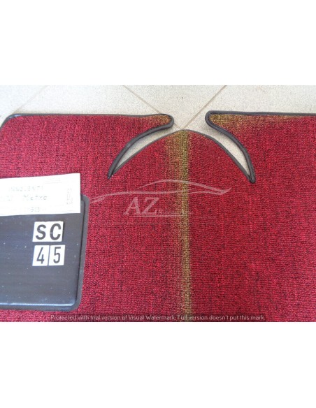 Tappeto singolo in moquette rosso Innocenti mini -  Az Ricambi  Sei alla ricerca di ricambi per la tua auto d’epoca?