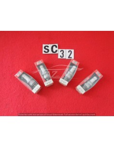 Candela Champion N6Y Set 4-pezzi -  Az Ricambi  Sei alla ricerca di ricambi per la tua auto d’epoca?