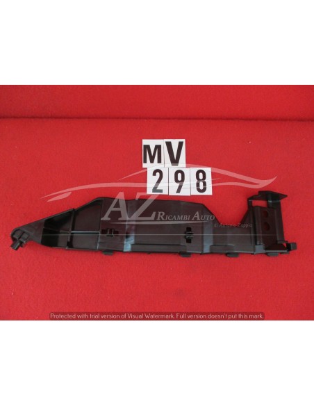 7173163j20 supporto staffa paraurti per suzuki swift -  Az Ricambi  Sei alla ricerca di ricambi per la tua auto d’epoca?