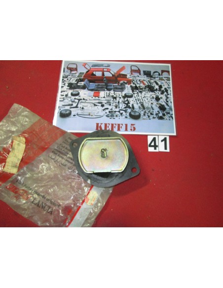 82405462 SUPPORTO MOTORE DX FIAT CROMA 154 TD LANCIA THEMA 834 TD -  Az Ricambi  Sei alla ricerca di ricambi per la tua auto ...