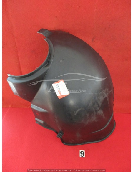 82468237 82464557 riparo passaruota anteriore dx lancia thema fiat croma 88-96 -  Az Ricambi  Sei alla ricerca di ricambi per...