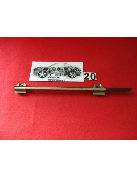 4631896 guida vetro dx adatto a fiat lancia -  Az Ricambi  Sei alla ricerca di ricambi per la tua auto d’epoca?