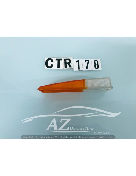 Plastica fanalino anteriore sx Fiat 132 Catalux