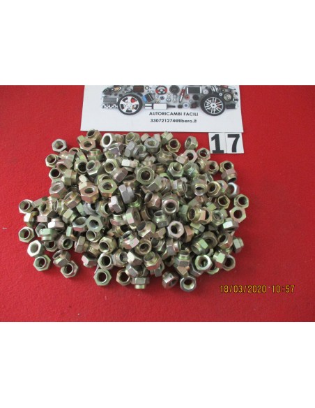 Dado mozzo anteriore destro adatto a fiat 126 500 600 850 14044671 -  Az Ricambi  Sei alla ricerca di ricambi per la tua auto...