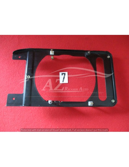 Sede faro adatto a seat 124 -  Az Ricambi  Sei alla ricerca di ricambi per la tua auto d’epoca?