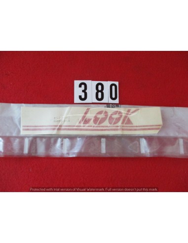 8659aw adesivo logo rosso peugeot look -  Az Ricambi  Sei alla ricerca di ricambi per la tua auto d’epoca?