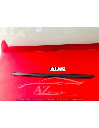 Modanatura raschiavetro porta anteriore sx Fiat Ritmo -  Az Ricambi  Sei alla ricerca di ricambi per la tua auto d’epoca?