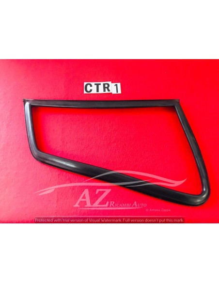 Guarnizione vetro fisso posteriore sx Fiat Uno 5941445 -  Az Ricambi  Sei alla ricerca di ricambi per la tua auto d’epoca?