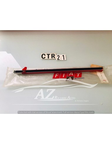 Profilo modanatura Fiat Lancia 4286657 -  Az Ricambi  Sei alla ricerca di ricambi per la tua auto d’epoca?