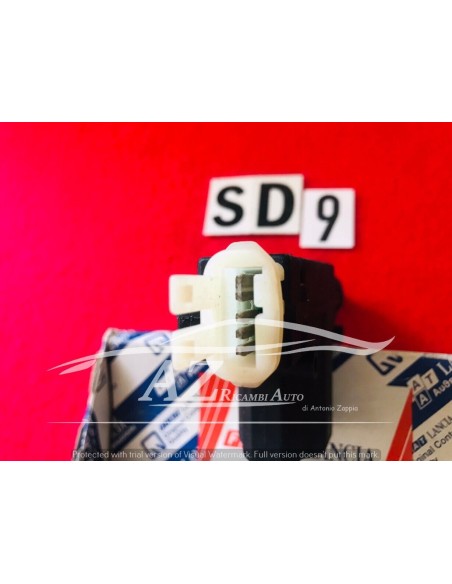 Motorino serratura centralizzata Fiat Uno Ducato Lancia Y10 5954517 -  Az Ricambi  Sei alla ricerca di ricambi per la tua aut...