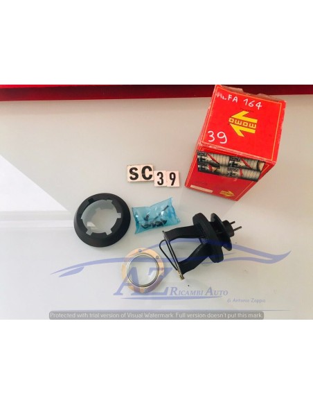 Mozzo volante Momo Alfa Romeo 164 2112111017 -  Az Ricambi  Sei alla ricerca di ricambi per la tua auto d’epoca?