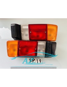 Fanale posteriore coppia Fiat 127 L CL Olsa -  Az Ricambi  Sei alla ricerca di ricambi per la tua auto d’epoca?