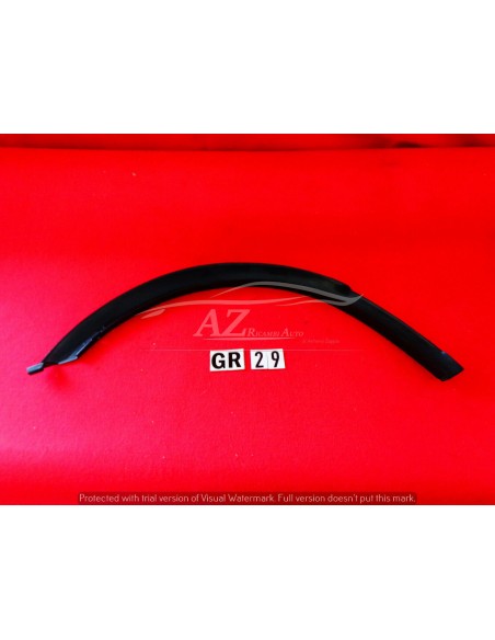 1814919 modanatura parafanghino anteriore dx fiat uno -  Az Ricambi  Sei alla ricerca di ricambi per la tua auto d’epoca?