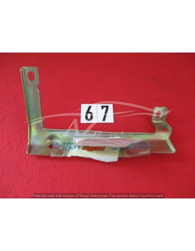 82460704 staffa fendinebbia sx per fiat croma -  Az Ricambi  Sei alla ricerca di ricambi per la tua auto d’epoca?