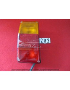 Fanale posteriore lato sx fiat 128 sl sport altissimo cornice nera -  Az Ricambi  Sei alla ricerca di ricambi per la tua auto...