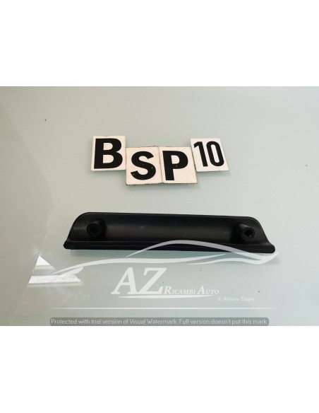 Maniglia manetta appiglio alza cofano nero Autobianchi A-112 70/17 -  Az Ricambi  Sei alla ricerca di ricambi per la tua auto...